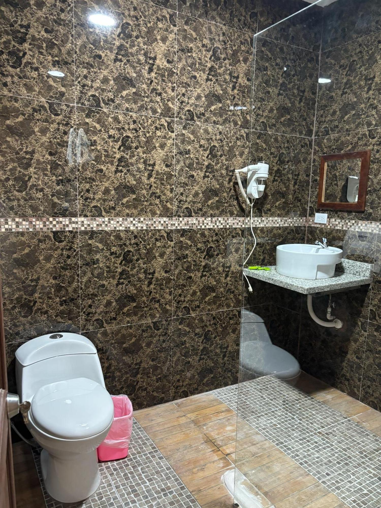 Hotel Coco Beach Мануэль-Антонио Экстерьер фото