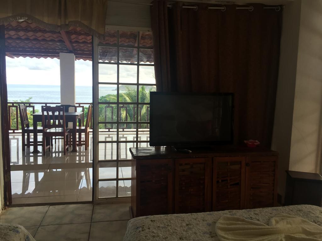 Hotel Coco Beach Мануэль-Антонио Экстерьер фото